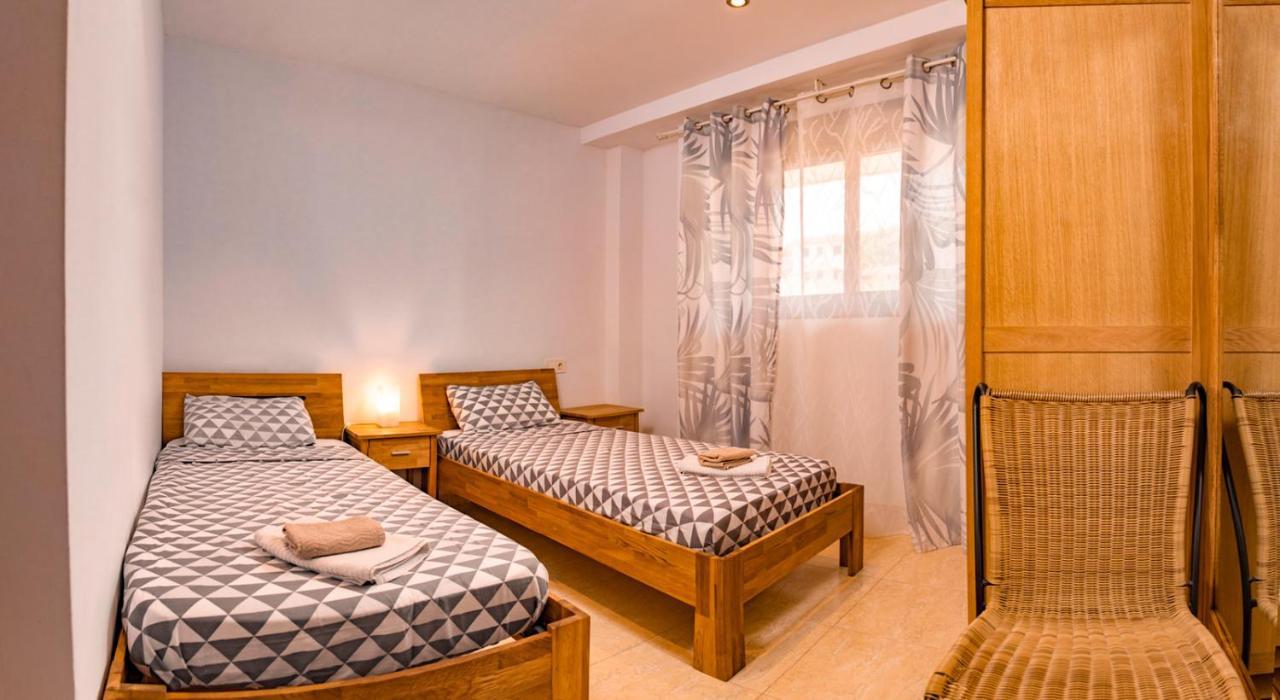Apartament Parrot's House *