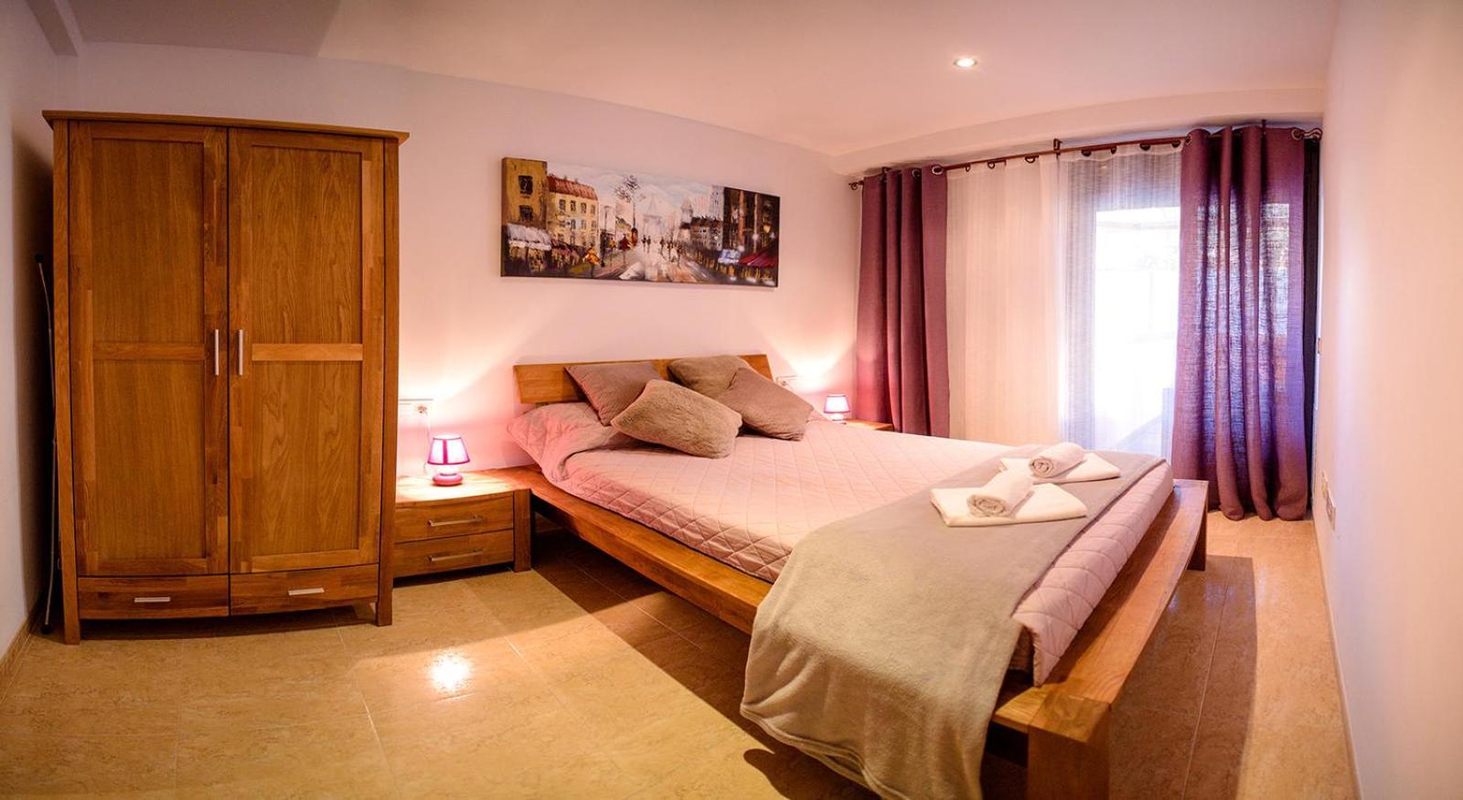 Apartament Parrot's House *